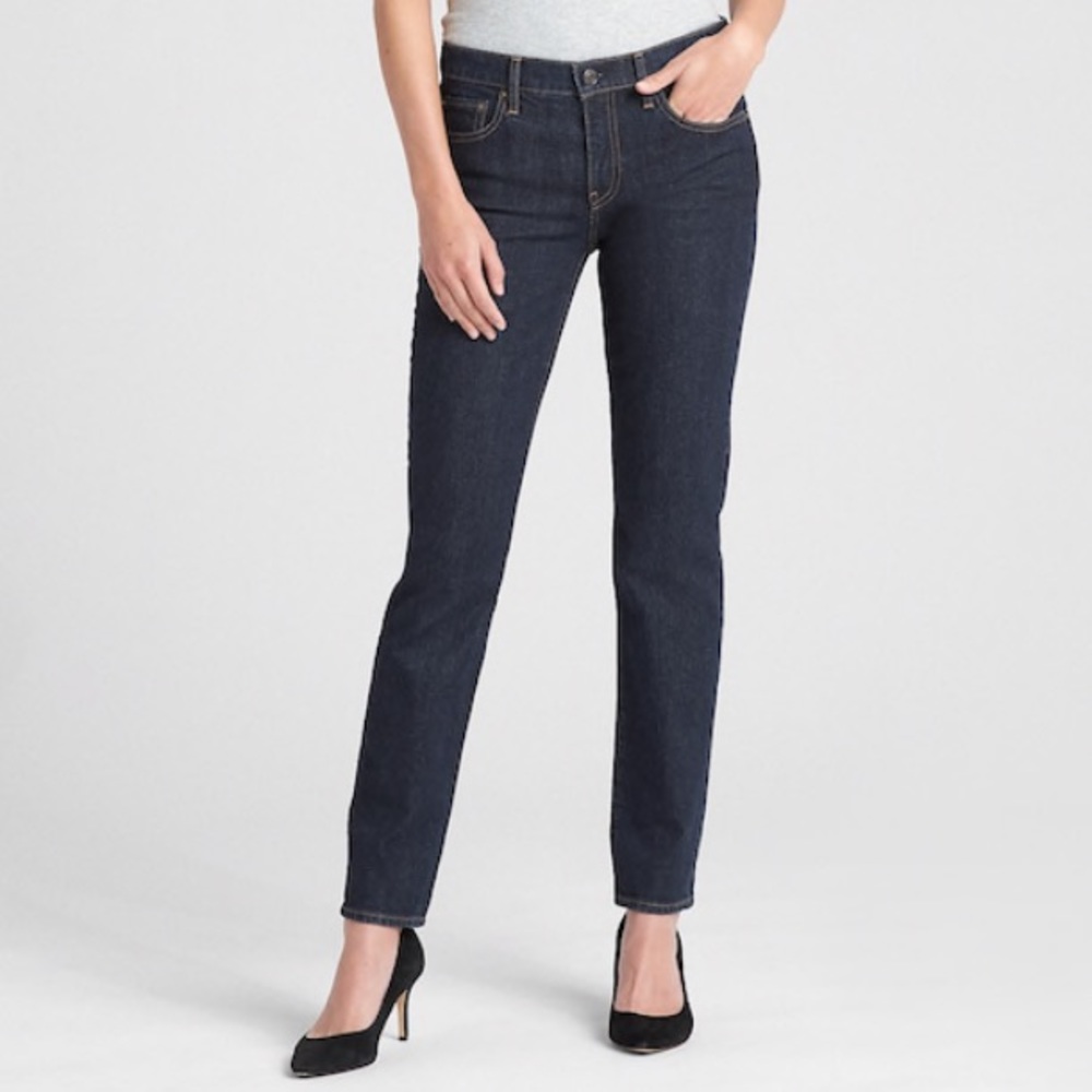 GAP Real Straight Dark Mid-rise Jeans
